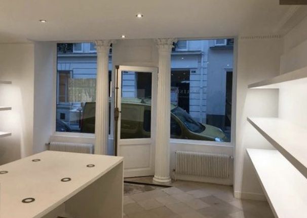 Location bureaux 40 m² non divisibles