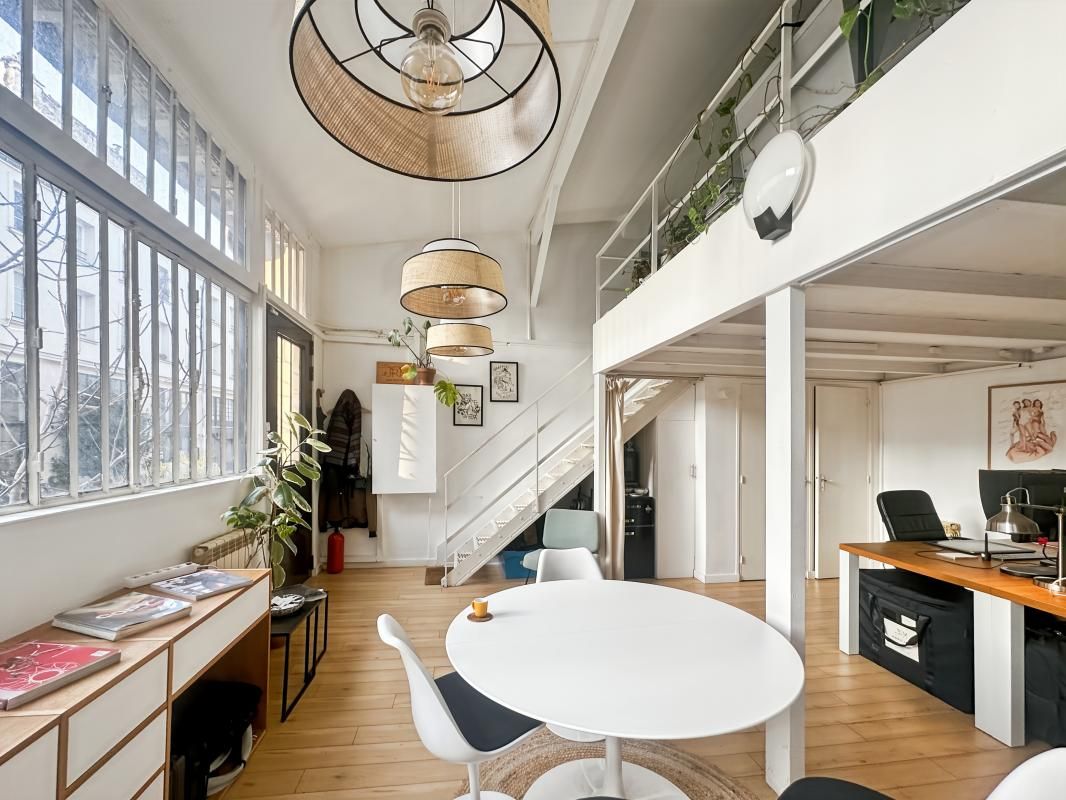 Location bureaux 55 m² non divisibles