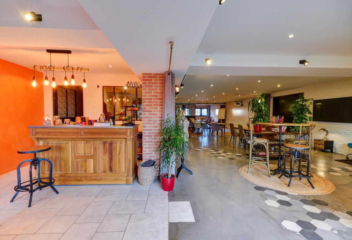 Vente bureaux 171 m² non divisibles