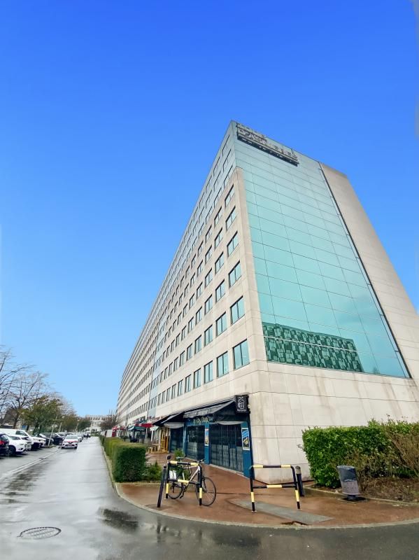 Vente bureaux 299 m² non divisibles