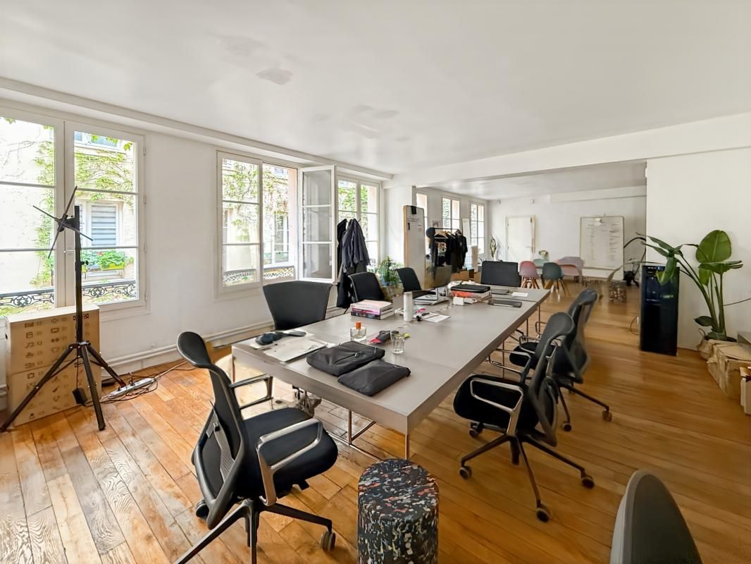Location bureaux 96 m² non divisibles