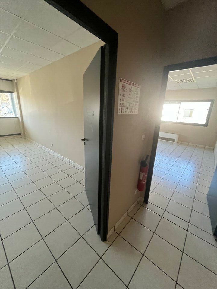 Location bureaux 335 m² non divisibles