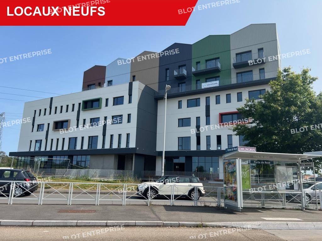 Vente bureaux 442 m² non divisibles
