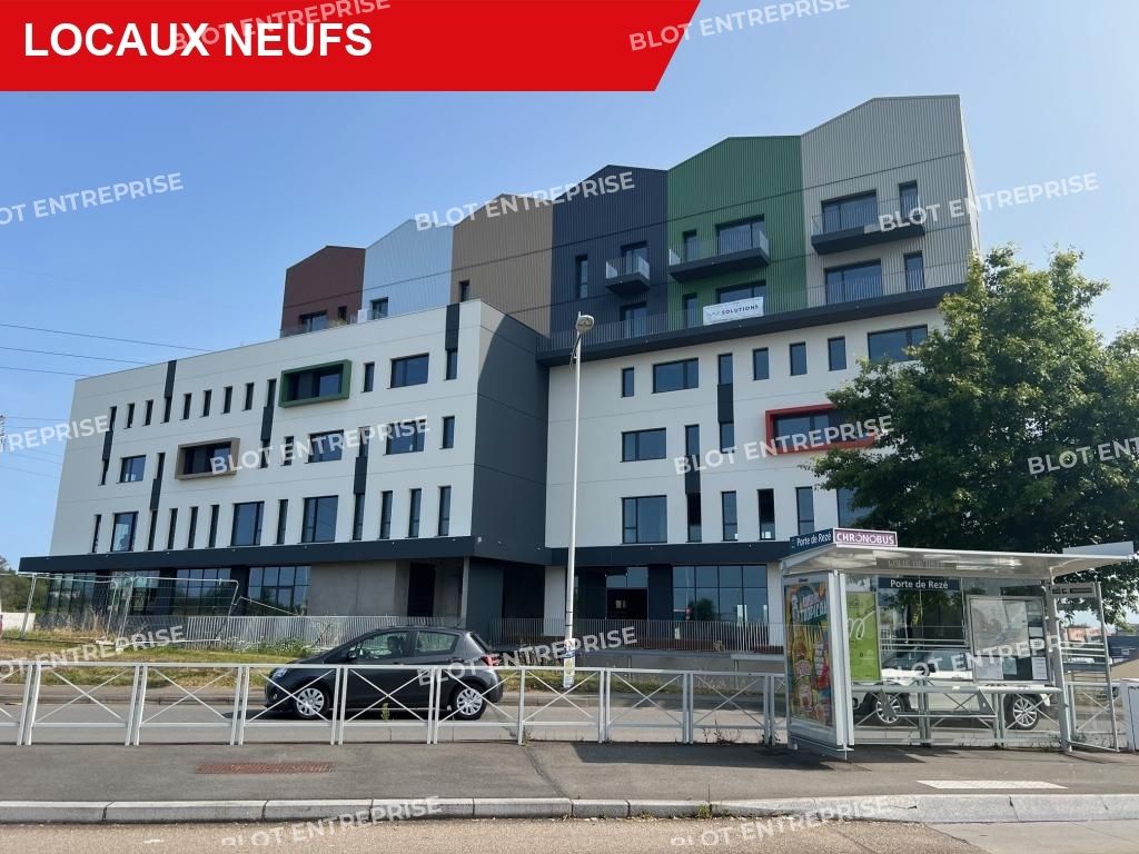 Vente bureaux 442 m² non divisibles