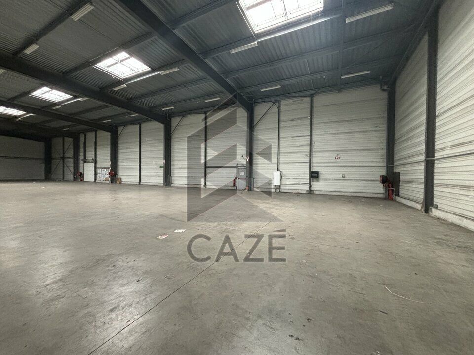 ENTREPÔT A LOUER - BLANQUEFORT  