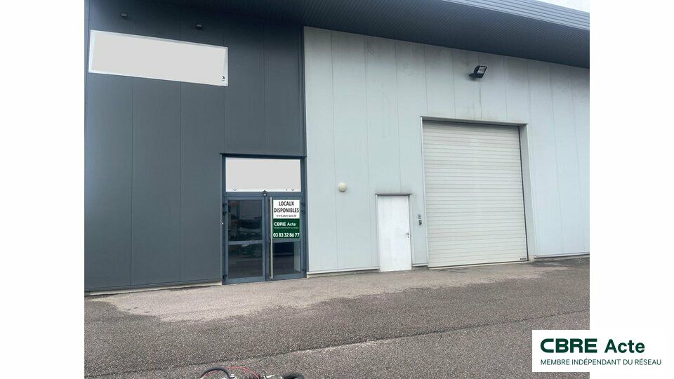 Location local d''activites 750 m² non divisibles