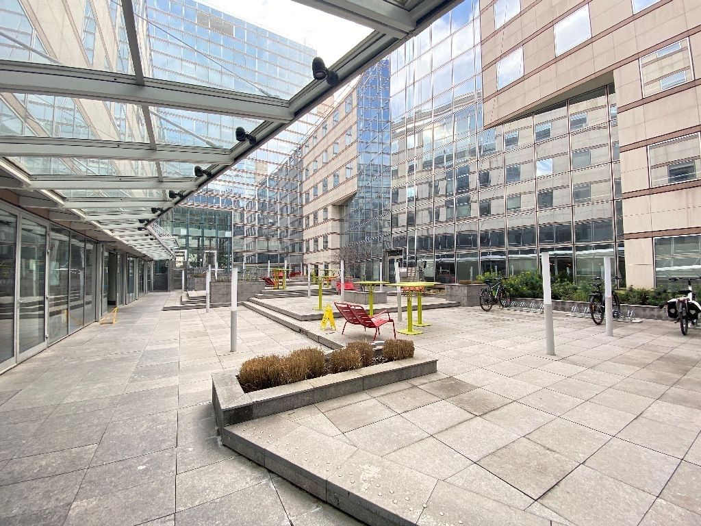 Location bureaux 2024 m² divisibles à partir de 91 m²