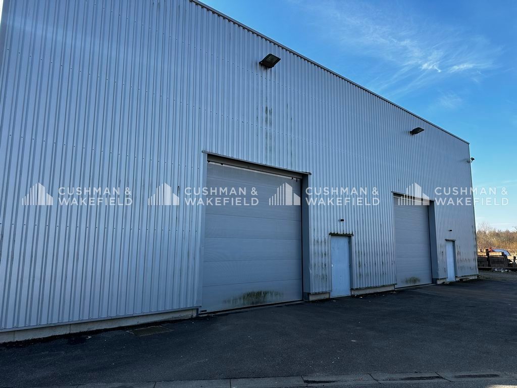 Vente activités 2680 m² non divisibles