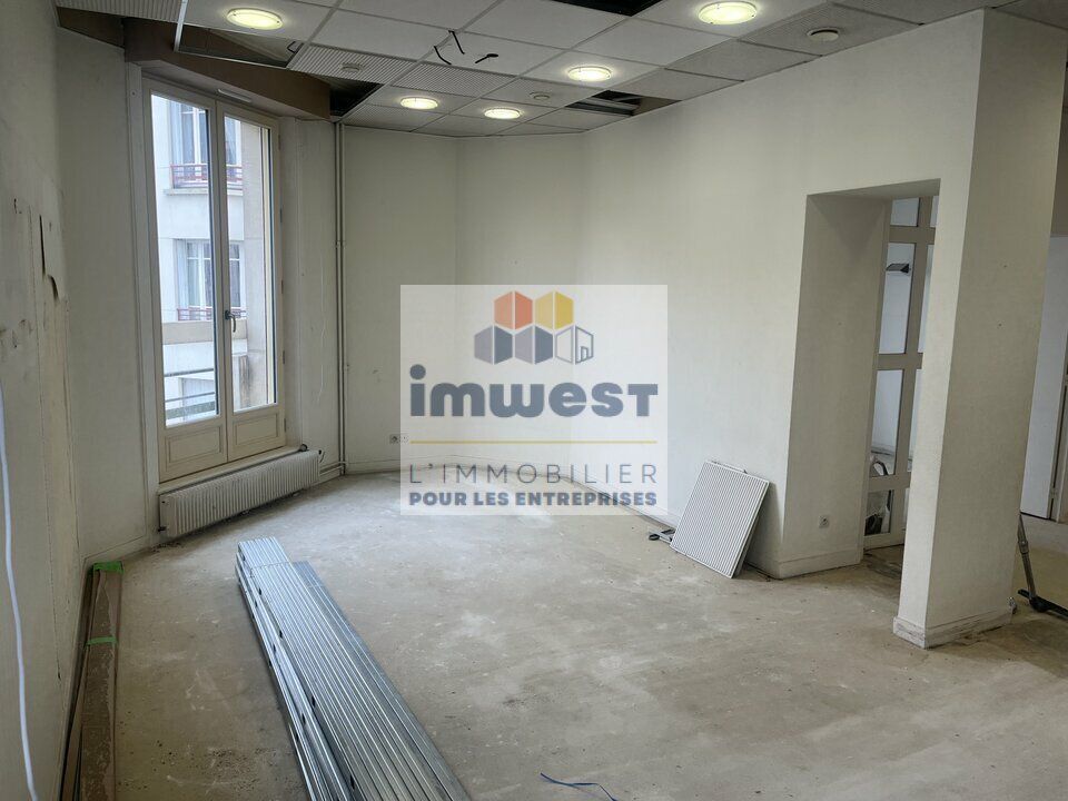 Location bureaux 100 m² non divisibles
