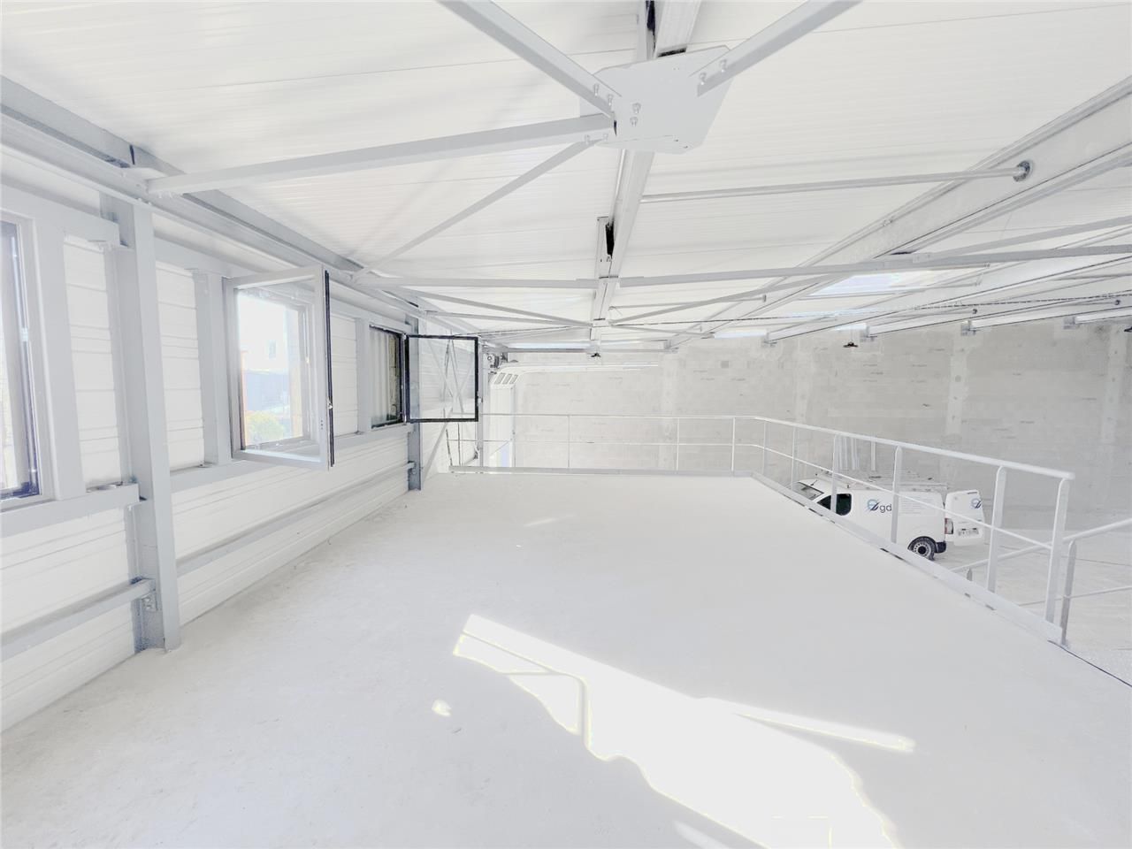 365 m² dispo à Reims