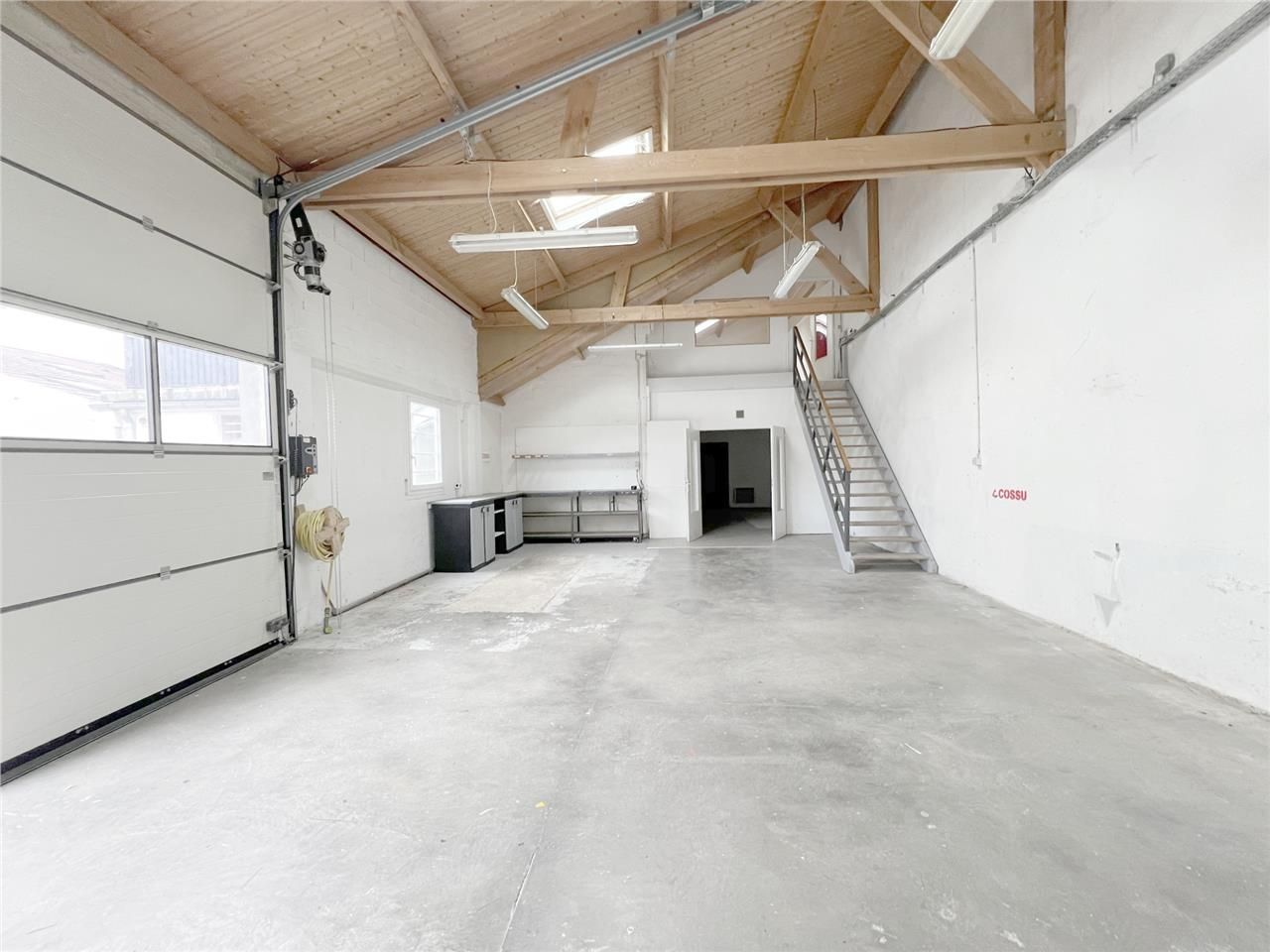 Location local 310 m² à Reims