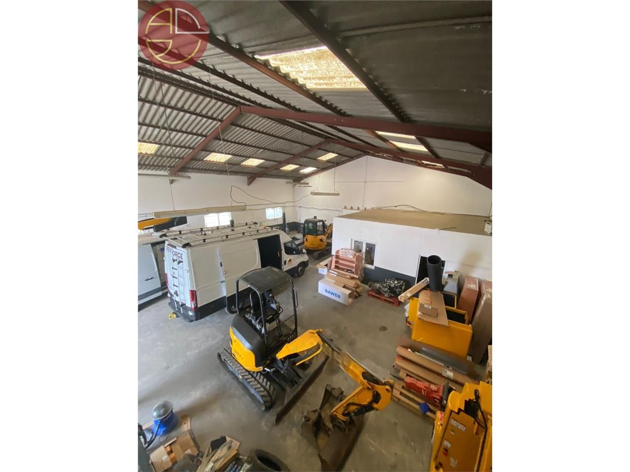 Location local 350 m² à COLOMIERS