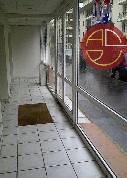 Location local commercial 260 m² à TOULOUSE