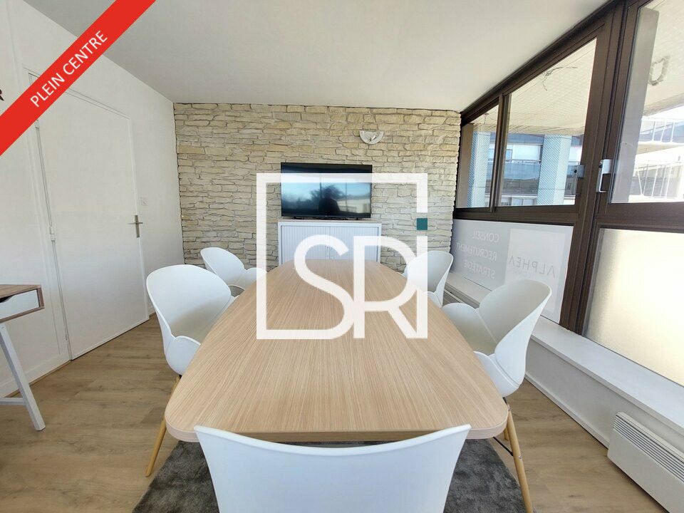 Location bureaux 100 m² non divisibles