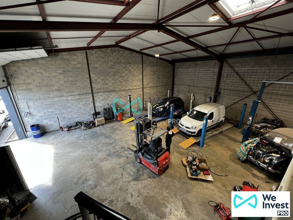 Location local d''activites 320 m² non divisibles