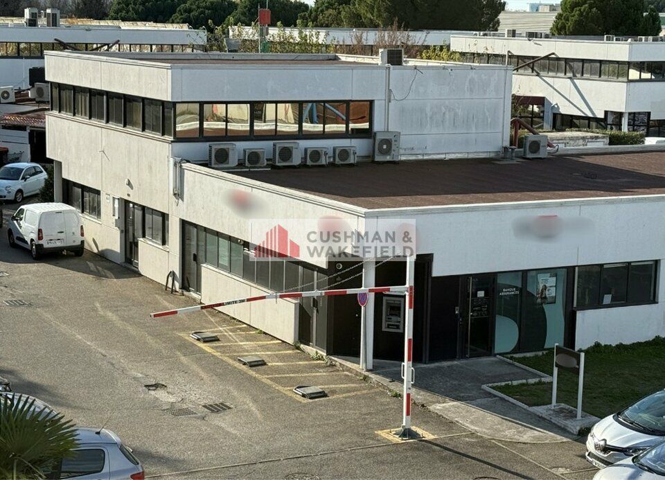 Vente bureaux 150 m² non divisibles