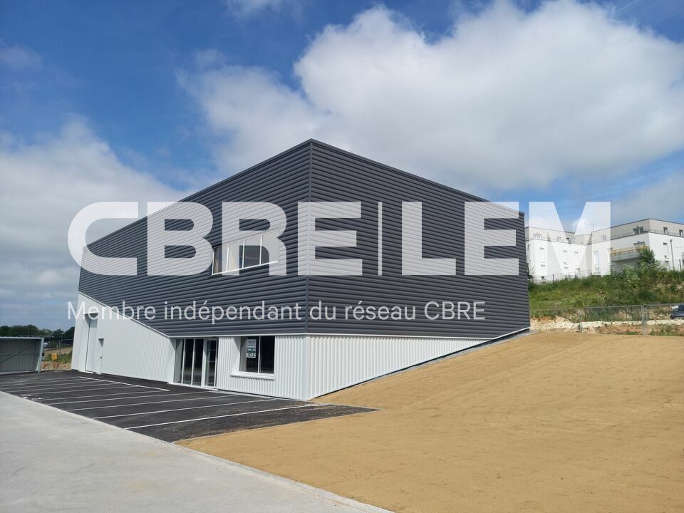 BELLE VISIBILITE DU PERIPHERIQUE OUEST - Très bel emplacement - Neuf - Nouveau parc d'activité commerciale