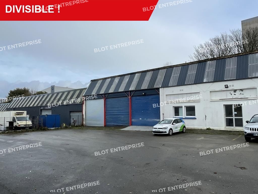 Location entrepôts 340 m² non divisibles
