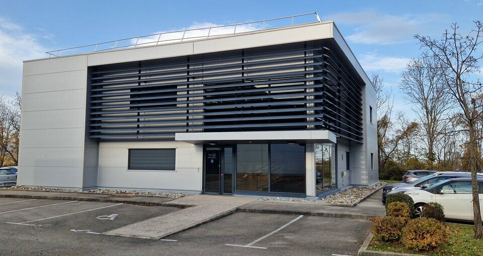 Vente bureaux 487 m² non divisibles