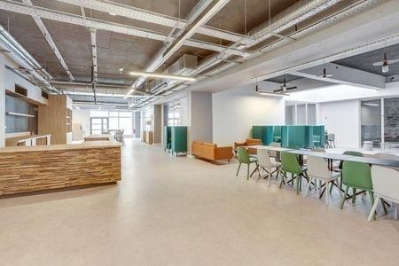 Location bureaux 1210 m² divisibles à partir de 220 m²
