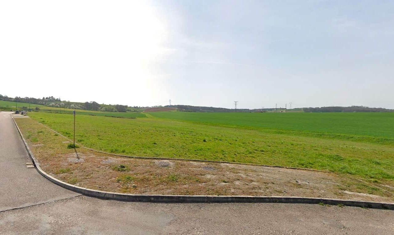 Vente terrain 80000 m² non divisibles