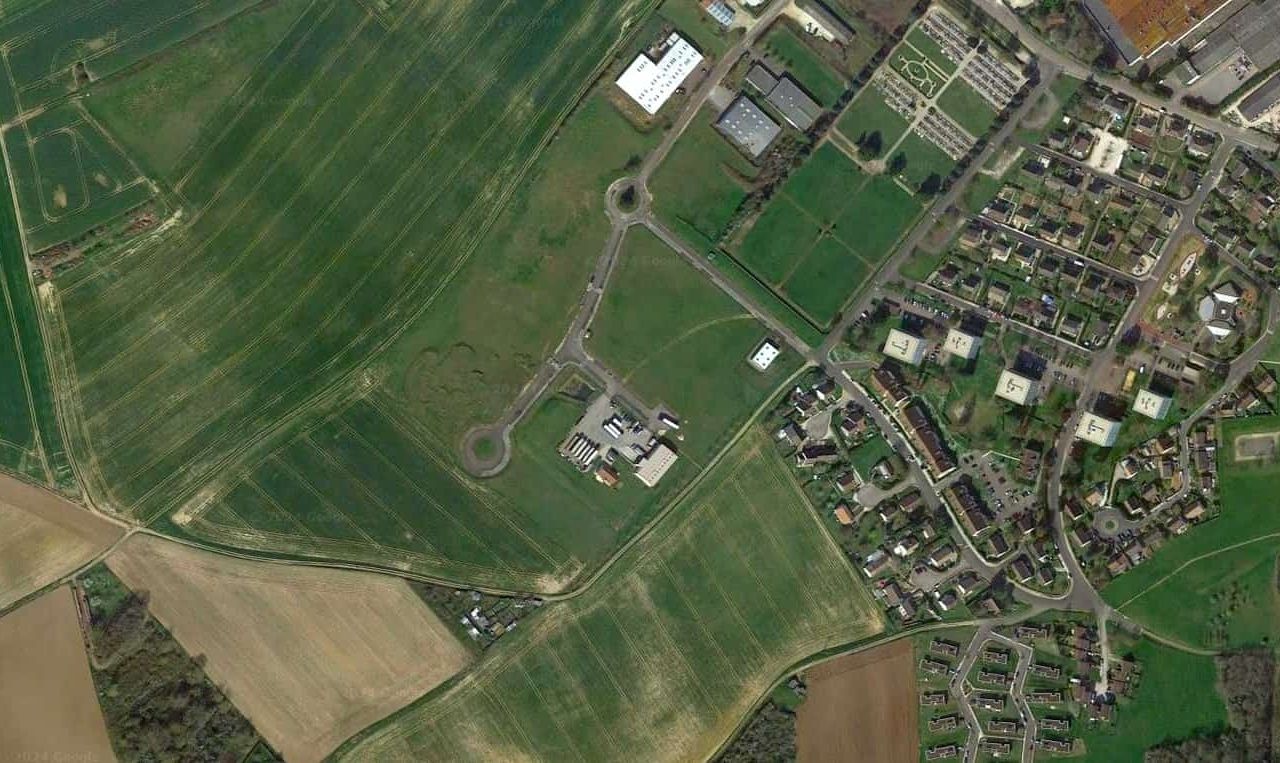 Vente terrain 80000 m² non divisibles