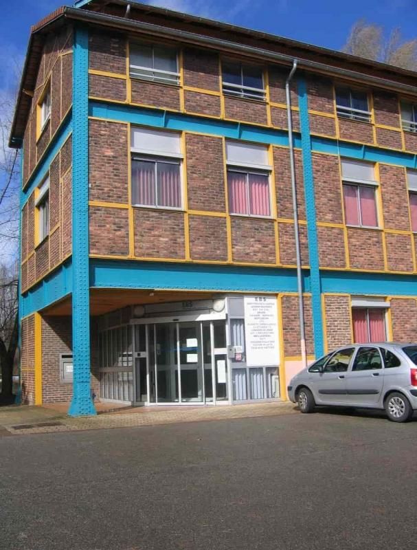 Location bureaux 27 m² divisibles à partir de 11 m²