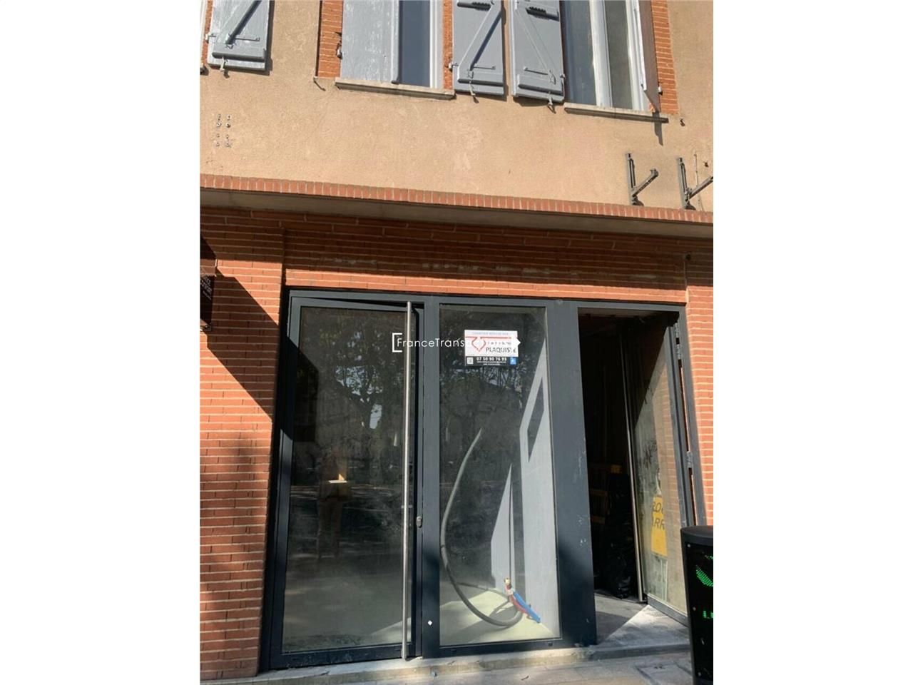 Location local commercial 120 m² non divisibles