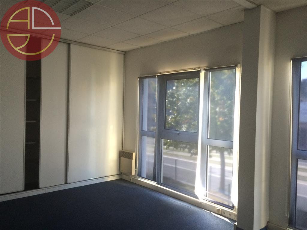 Location bureaux 33 m² à SAINT JEAN