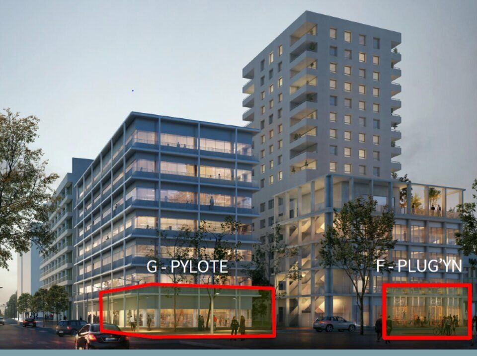 Valoris Real Estate vous propose un local commercial brut de béton à louer au coeur du secteur Confluence, à proximité de parking, du réseau de transports, livré vitrines posées, et avec gaine d'extraction