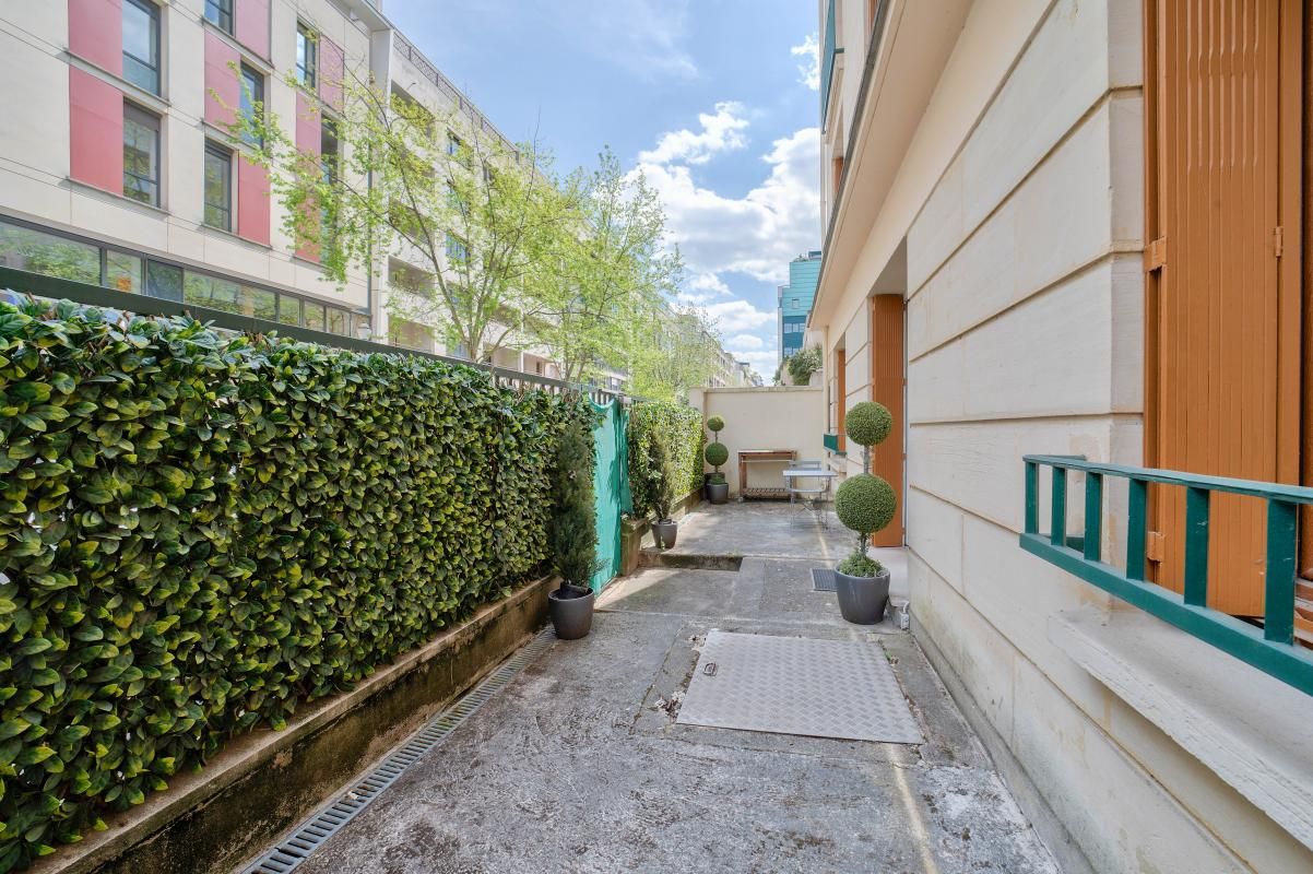 Vente bureaux 175 m² non divisibles