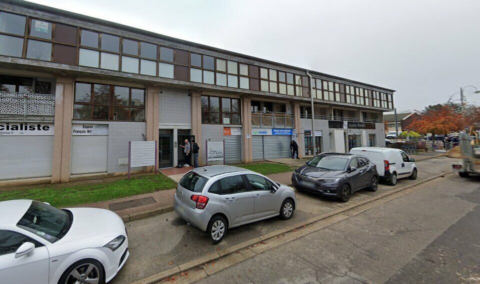 Vente bureaux 57.09 m² non divisibles