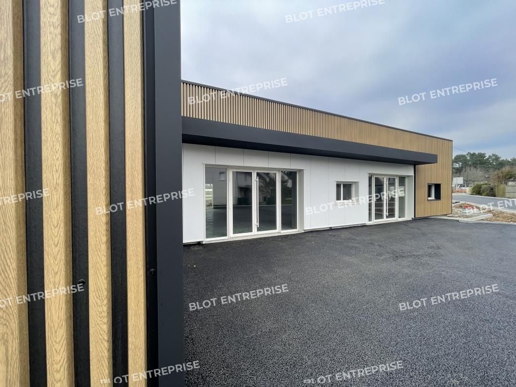 Location local commercial 126 m² non divisibles