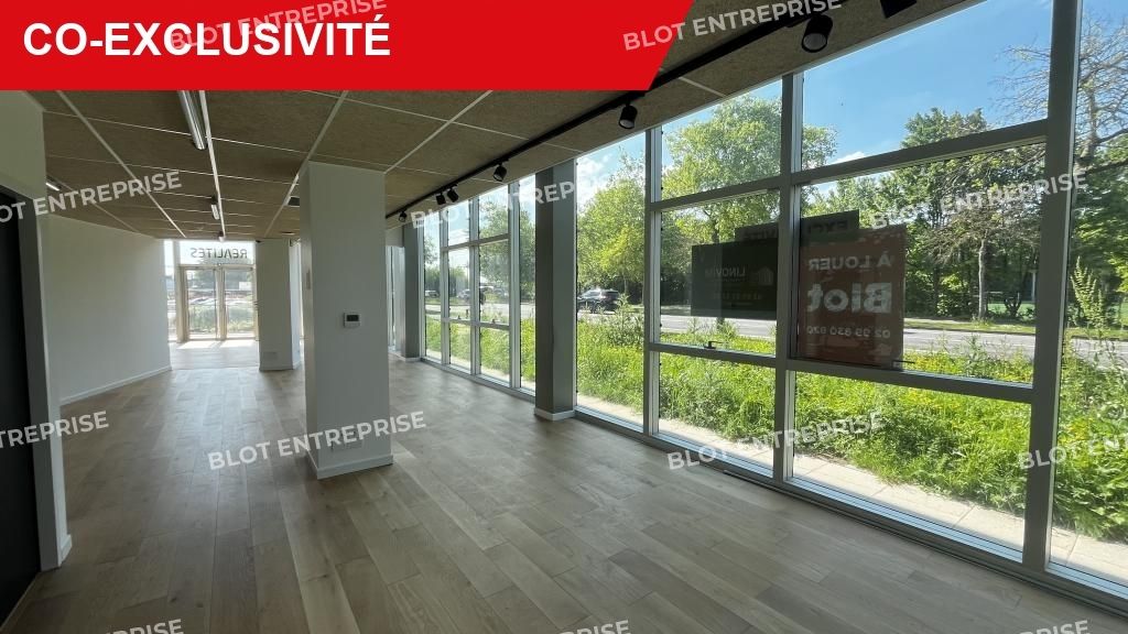 Location bureaux 264 m² non divisibles