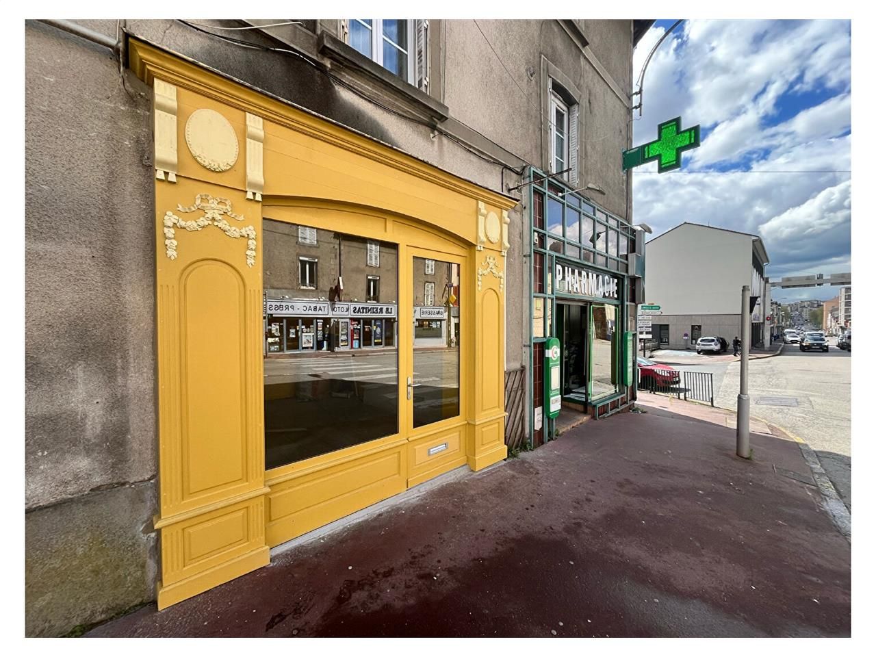 Location local commercial 40.00 m² à LIMOGES