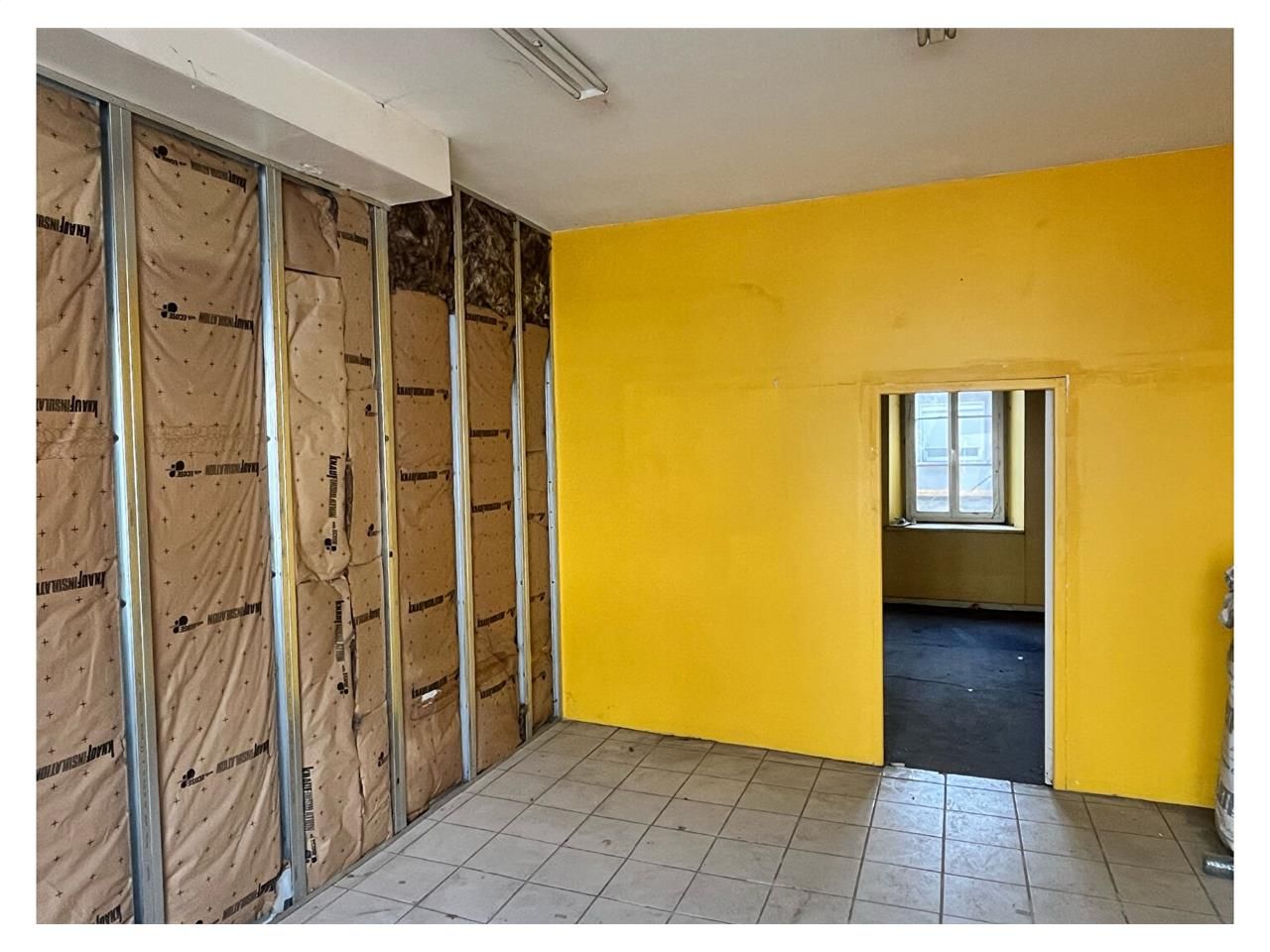 Location local commercial 40.00 m² à LIMOGES