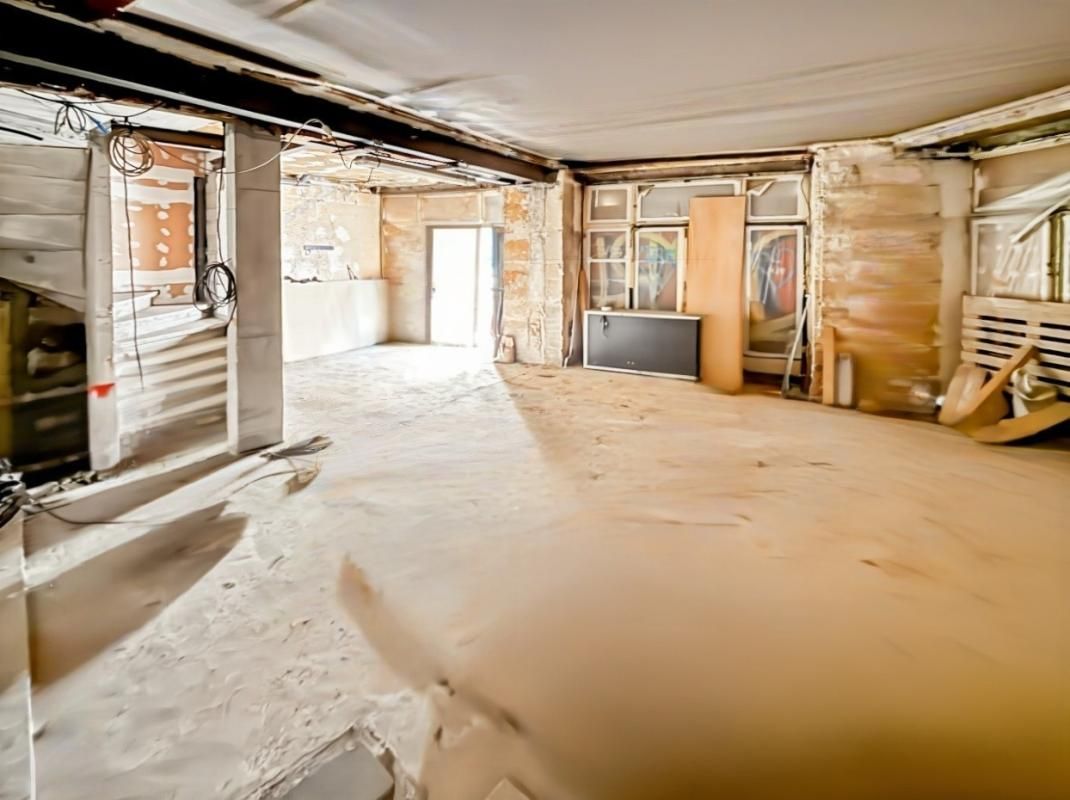 Location local commercial 89 m² non divisibles