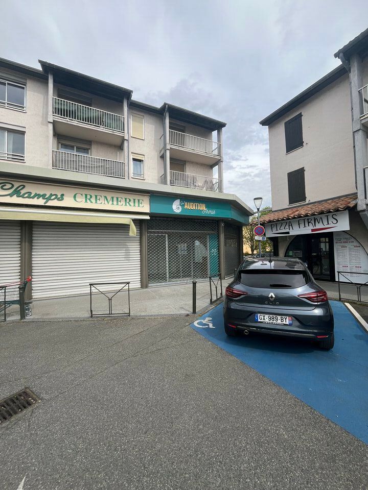 Location local commercial 152 m² non divisibles