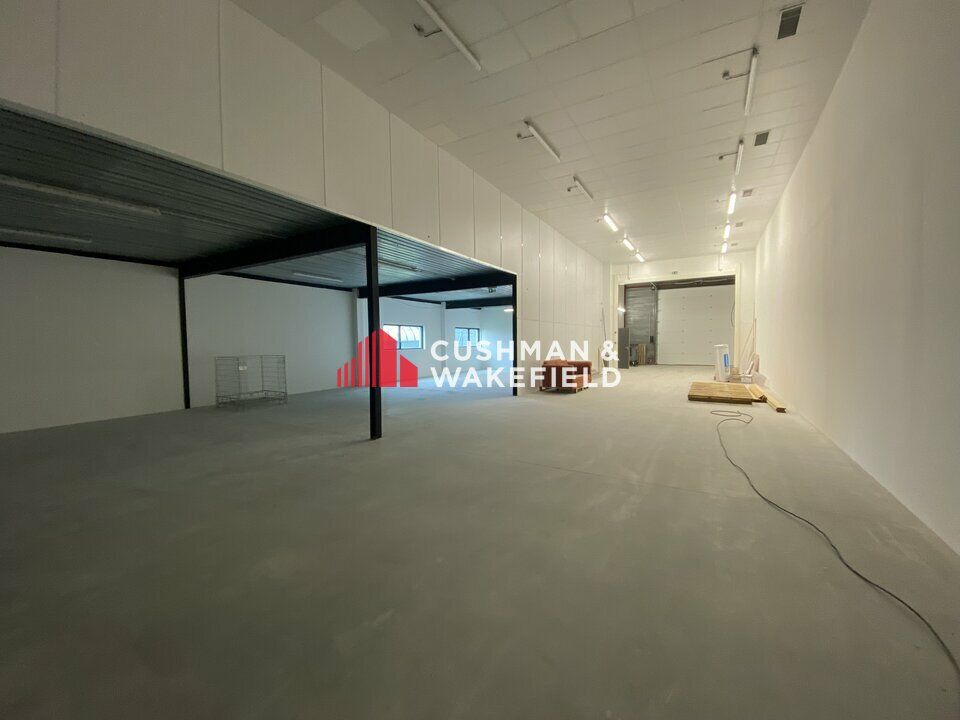 Location activité/entrepôt - 450 m²