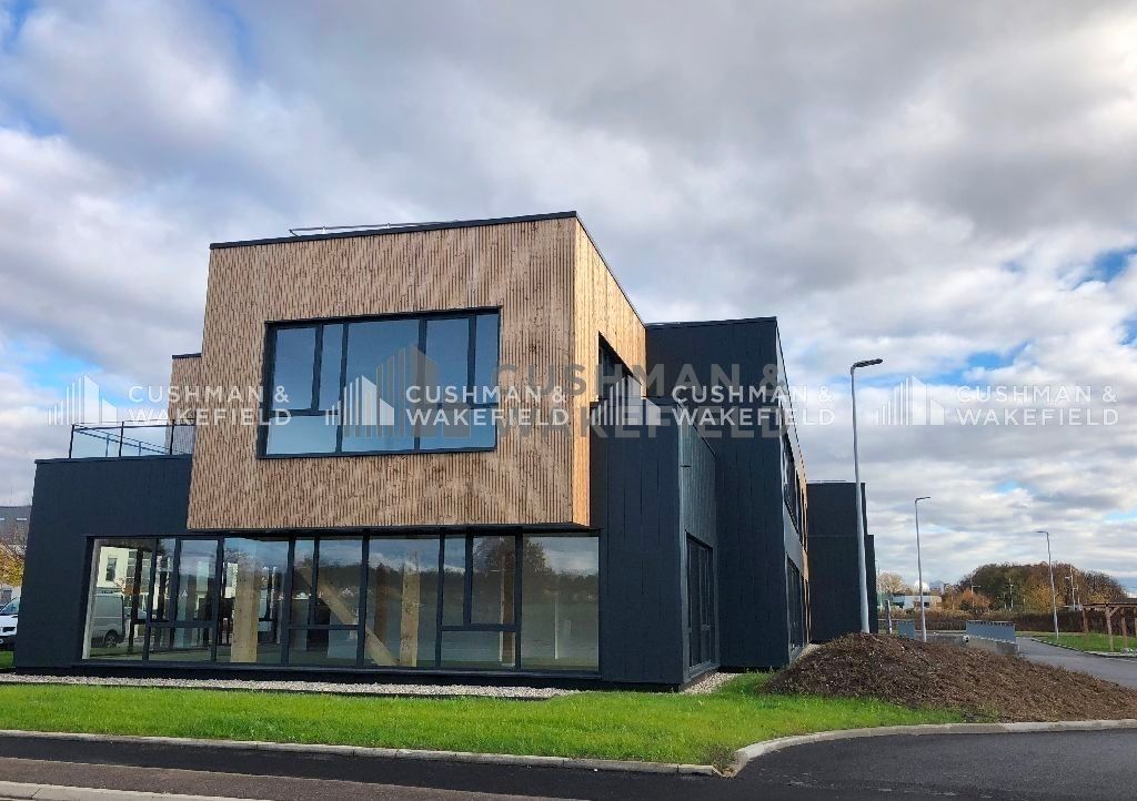 Location bureaux 558 m² divisibles à partir de 256 m²