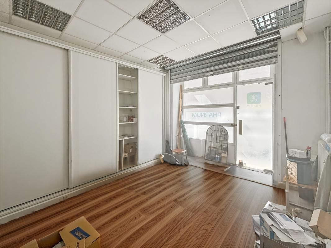 Location bureaux 67 m² non divisibles