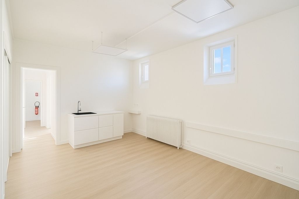 Location bureaux 75 m² non divisibles