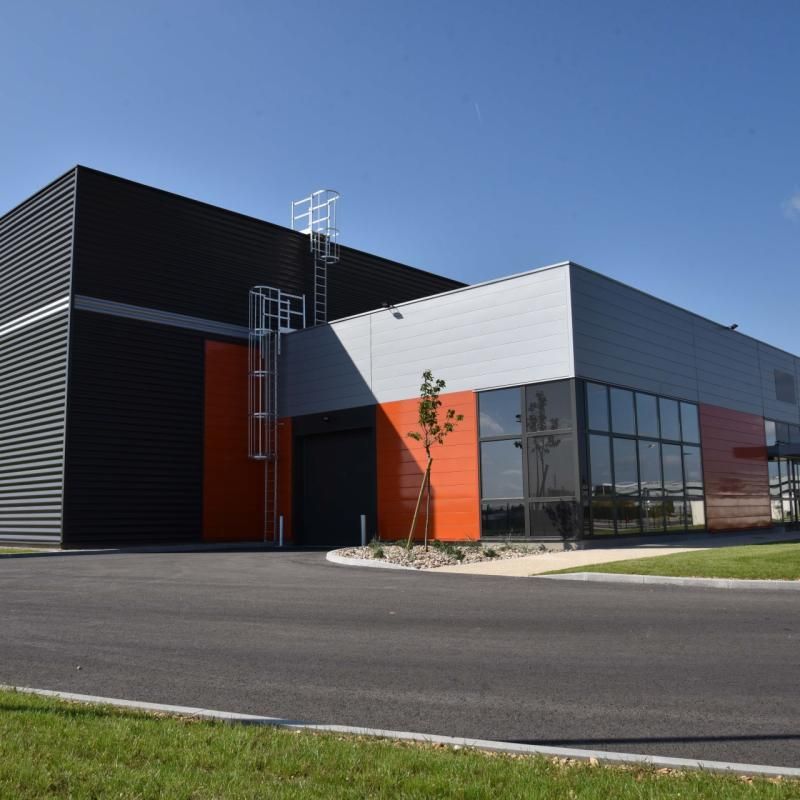 Location entrepôts 400 m² divisibles à partir de 120 m²