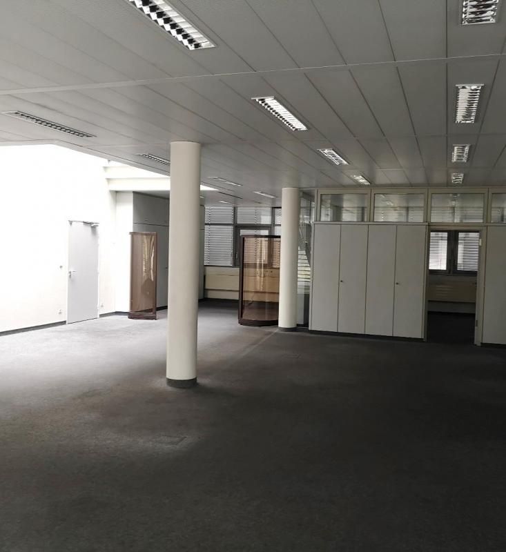 Location entrepôts 2500 m² divisibles à partir de 500 m²