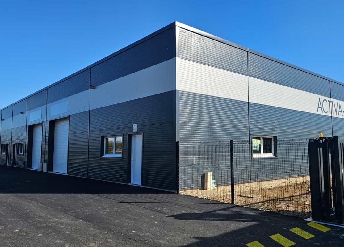 Location entrepôts 144 m² divisibles à partir de 99 m²