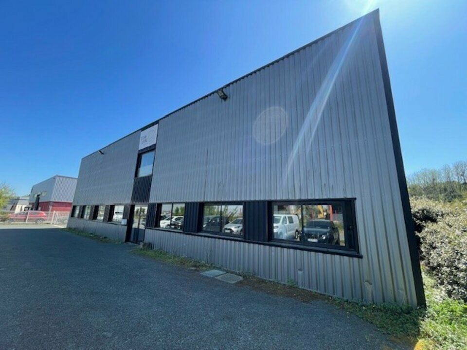 Location local d''activites 520 m² non divisibles