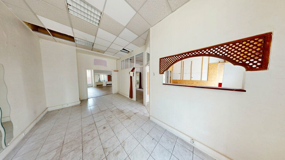 82.9 m² pour ce local commercial en vente à Nice