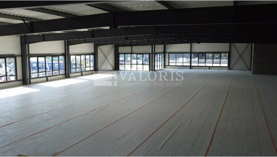 Valoris Real Estate vous propose à la location des locaux d'activité à Arnas au sein d'un parc neuf. Idéal pour des activités Pluri-destinations : industrielle, artisanale, showroom, bureaux.