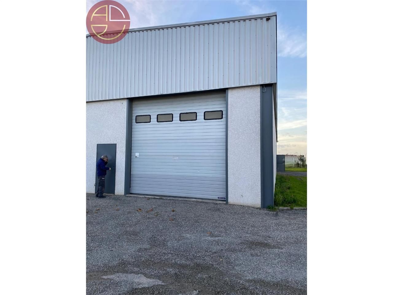 Location local 200 m² à CUGNAUX