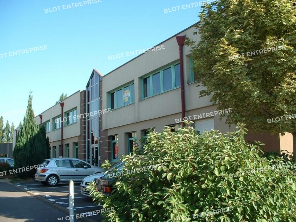 Location bureaux 337 m² non divisibles